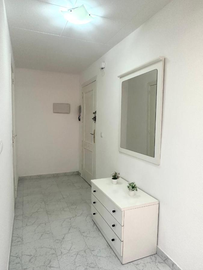 Estudio A 1 Minuto De La Playa Lägenhet Torrevieja Exteriör bild
