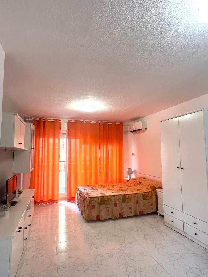 Estudio A 1 Minuto De La Playa Lägenhet Torrevieja Exteriör bild
